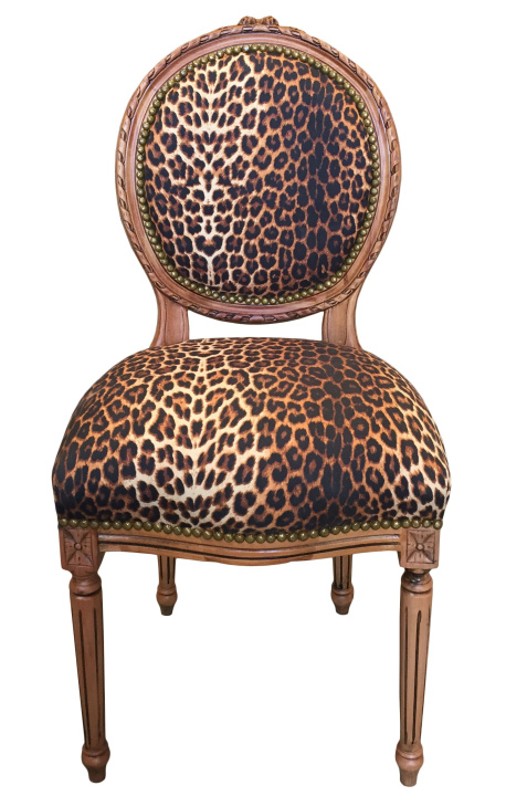 Scaun stil Ludovic al XVI-lea din material leopard si lemn brut