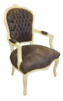 Μπαρόκ πολυθρόνα από σοκολάτα στυλ Louis XV και μπεζ λακαρισμένο ξύλο