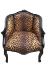 Bergere Louis XV -tyylinen nojatuoli leopardikankaalla ja kiiltävällä mustalla puulla
