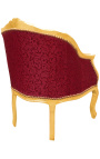 Sillón de Bergere tela de satine rojo de estilo Louis XV y madera de oro