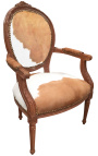 Barokke fauteuil van echt rundleer in Lodewijk XVI-stijl bruin en wit en ruw hout