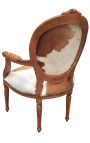 Fauteuil baroque de style Louis XV vraie peau de vache marron et bois brut