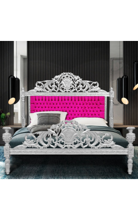 Łóżko w stylu barokowym fuksja aksamitna tkanina i srebrne drewno