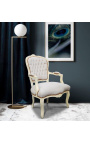 Luija XV stila smilškrāsas un smilškrāsas koka krēsls