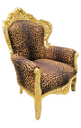 Poltrona grande estilo barroco em tecido leopardo e madeira dourada