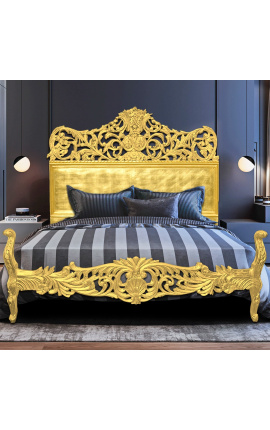Łóżko barokowe ze złotym drewnem