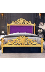 Barok bed paarse fluwelen stof en goud hout