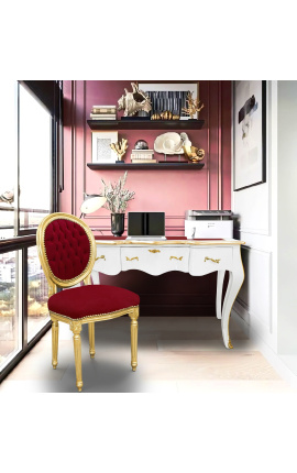 Louis XVI -tyylinen tuoli viininpunaista samettia ja kultapuuta