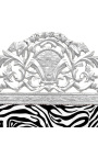 Kopfteil des Barockbettes aus Stoff mit Zebramuster und silbernem Holz