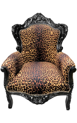 Gran sillón barroco de tela con estampado de leopardo y madera lacada en negro