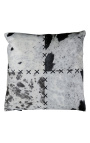 Kwadratowa poduszka z brązowo-białej skóry bydlęcej ze szwami krzyżowymi 45 x 45