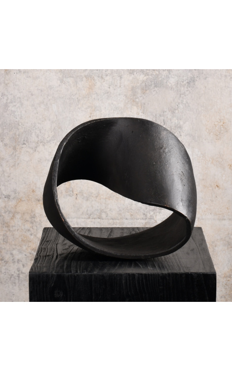 Скульптура из черной ленты Мебиус - Размер M