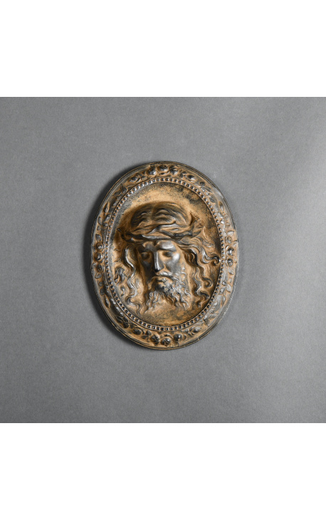 Placca in gesso policromo e dorato "Medaglione della Passione"