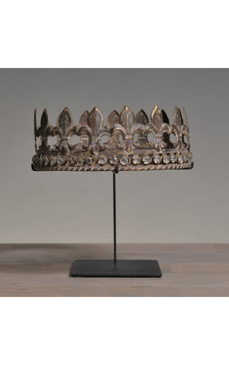 Декоративна корона от метал с вид на мед (Корона със скъпоценни камъни)