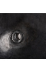 Schwarze Scheibe aus Stein auf matt schwarzem Metallträger - größe M