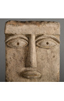 Large iconic "eyebrow" stele
