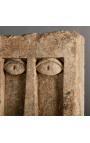 Grande stèle iconique "au nez Grec" en pierre