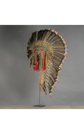 Sioux-krigssjefens hodeplagg fra Amerika