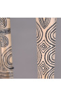 Set mit 3 Papua-Dolchen aus geschnitztem Knochen auf einem Sockel
