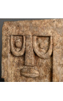 Piccola iconica stele Kohl in pietra