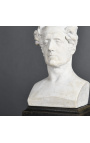 Busto de Chateaubriand em gesso com suporte de madeira