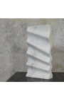 Contemporary sculpture in white marble "Frisson"