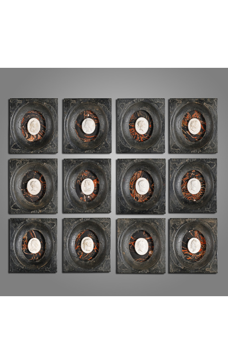 Conjunto de 12 molduras pretas com camafeus de gesso ao centro