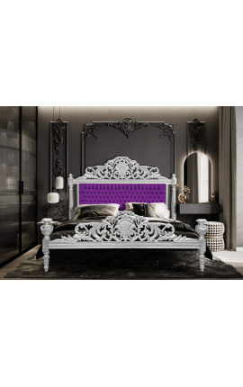 Barokinės lovos violetinis aksominis audinys ir sidabro mediena