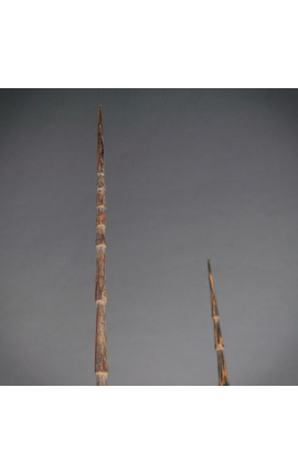 Flecha Asmat de metal y madera