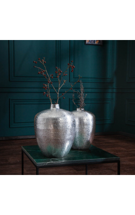 Ensemble de 2 vases martelés en aluminium