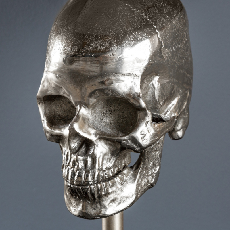 Zeitgenössische Lampe mit Totenkopfdekor aus Aluminium und Marmor