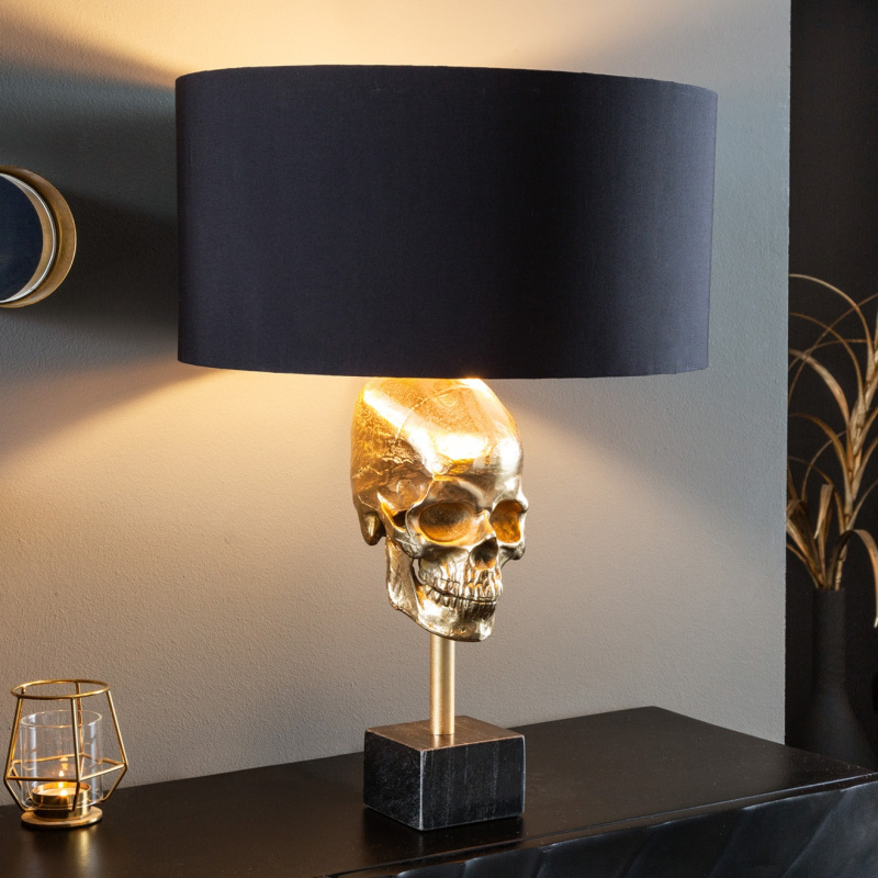 Moderne Lampe mit Totenkopfdekor aus goldenem Aluminium und Marmor