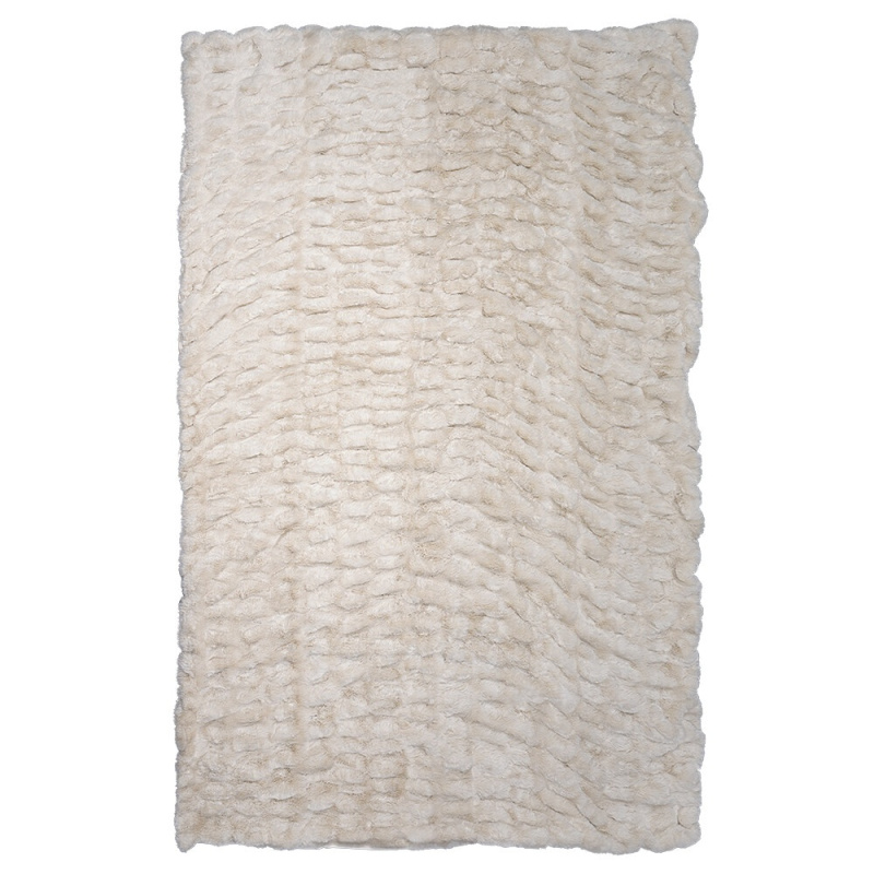 Beige faux fur throw 180 x 130