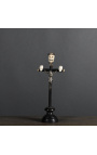 Crucifix (Taille M) "Memento Mori" en bois noir, métal et corne