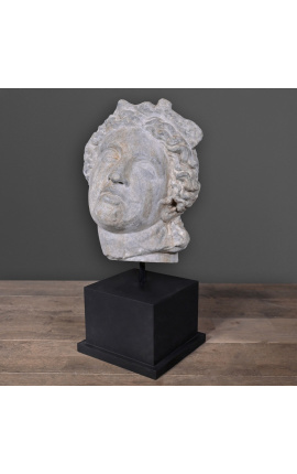 Stor skulptur &quot;Hoved af Artemis&quot; i terracotta på sort støtte