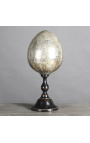 Huevo grande plata de vidrio soplado sobre base de madera negra tallada