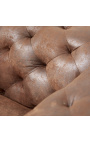 Armstoel "Rhea" design Art Deco Chesterfield in chocolade suede weefsel