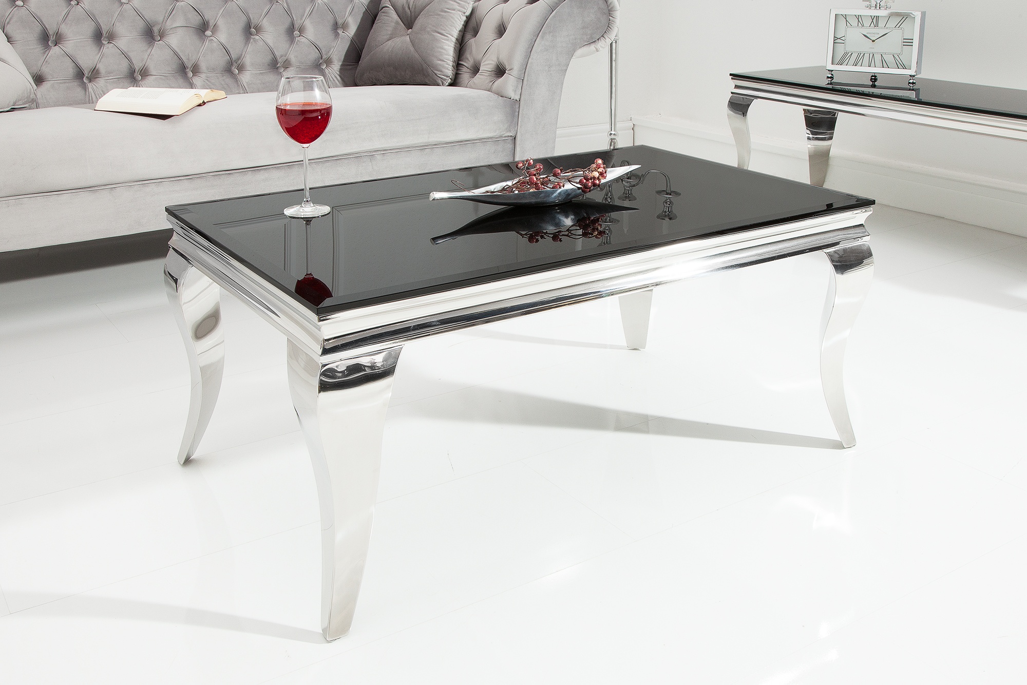 Misbruik Voorbeeld Mortal Moderne barok salontafel in staal zilver en top zwart glas