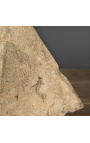 Smėlio akmens vartų gaubtas kolonoms ar stulpams