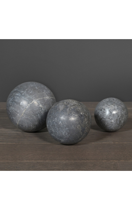 Set of 3 gray marble spheres