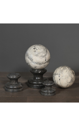 Ensemble de 3 socles en marbre noir en marbre noir de style XIXème