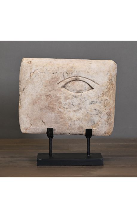 Stela de nisip Cipru pe bază neagră "Privind primitiv"