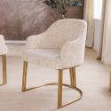 Een paar THANAT eetstoelen in groen krullend fluweel met gouden benen (Dupliqué)