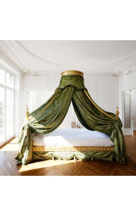 Barok hemelbed met goudkleurig hout en groene satijnstof
