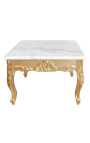 Mesa de centro quadrada de estilo barroco com madeira dourada e mármore branco